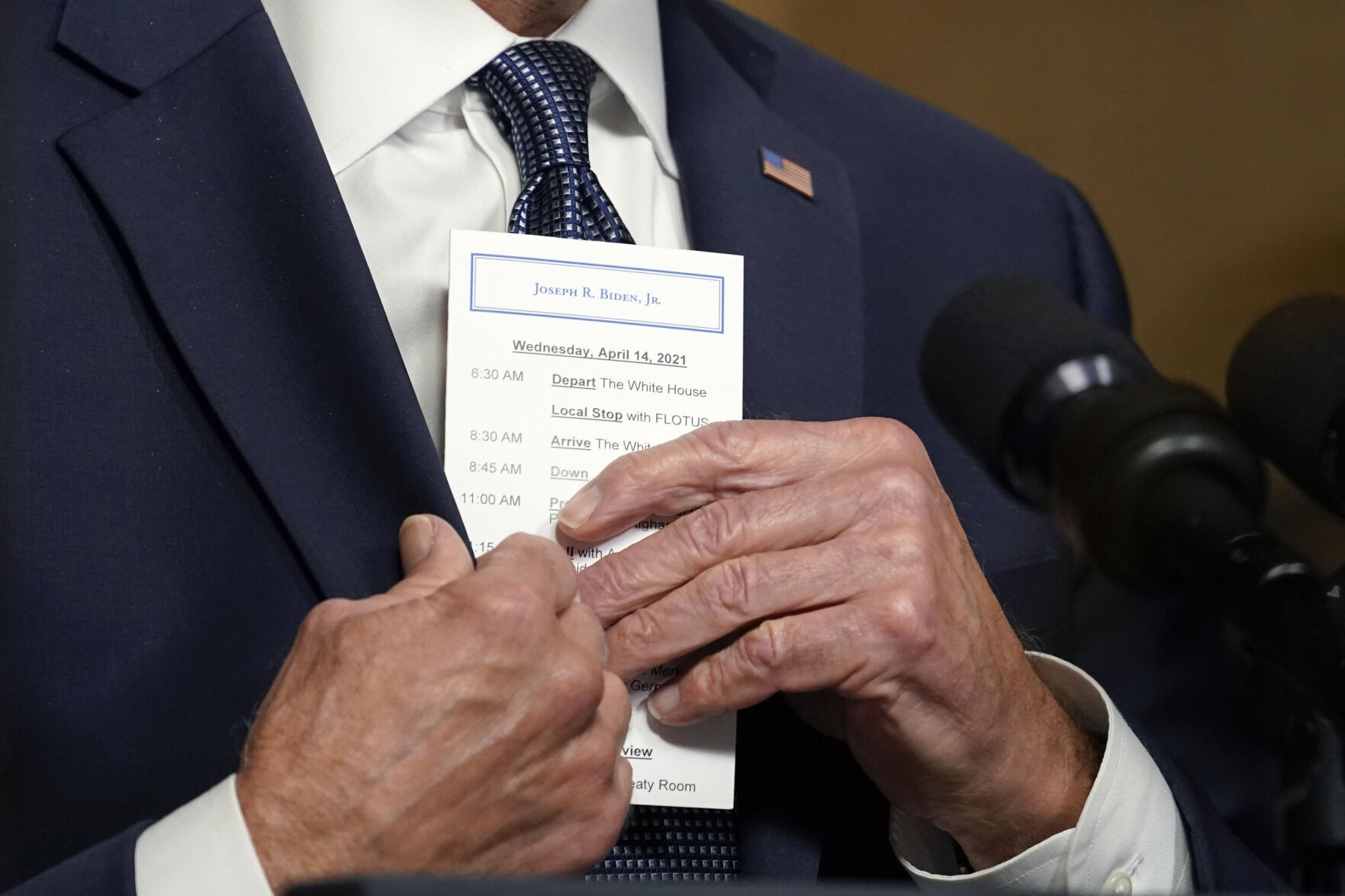 THE CARD